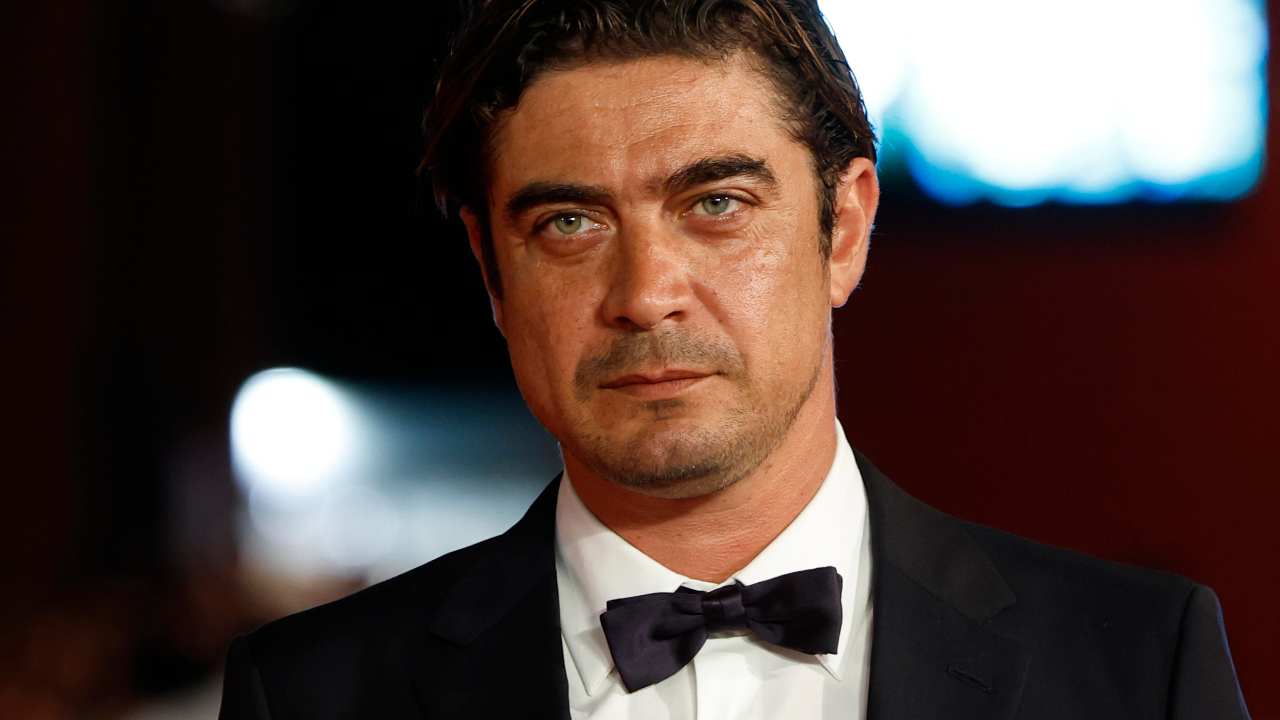 qual è il prezzo per una cena nel locale di Riccardo Scamarcio